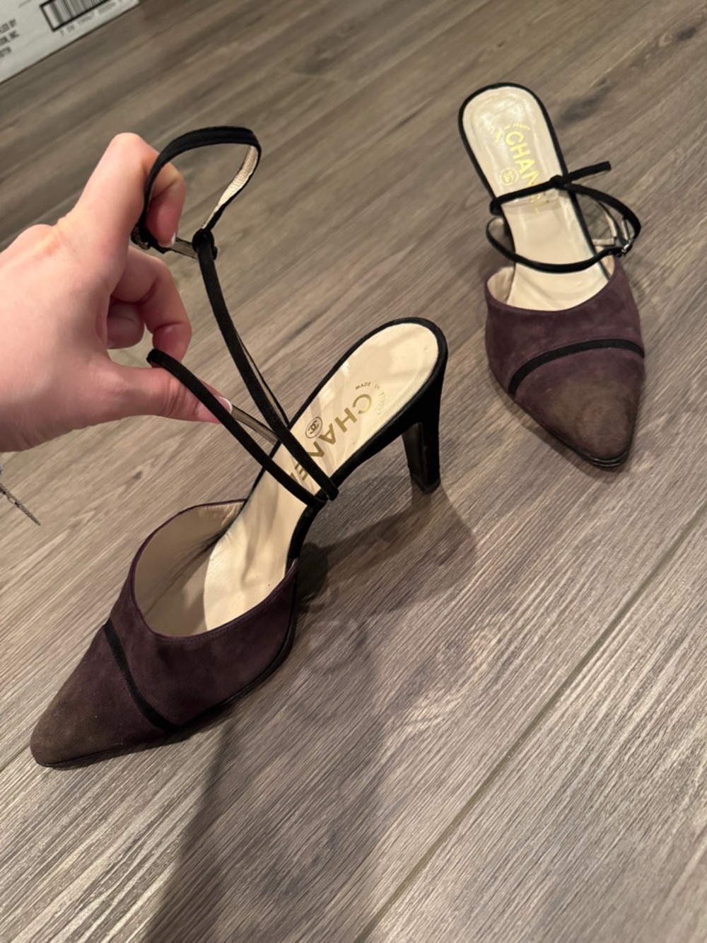 CHANEL Burgundy and Black Suede Pointed Slingback Heels - Picture 2 of 4